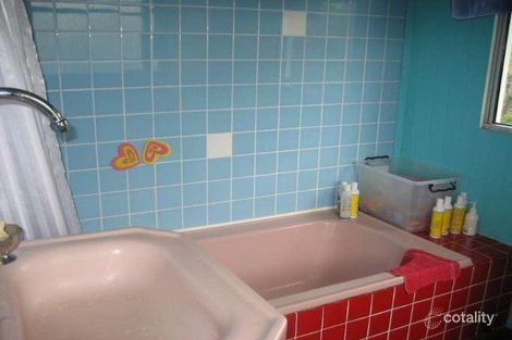 Property photo of 21 Ken Road Geham QLD 4352