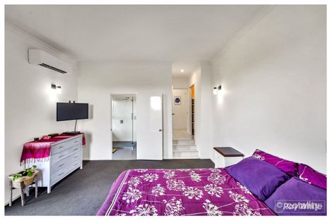 Property photo of 4 Macaulay Way Pacific Heights QLD 4703