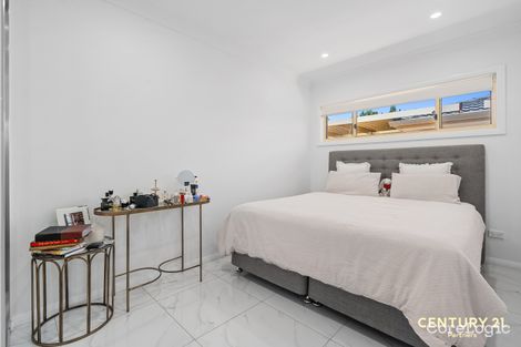 Property photo of 5 Saxonvale Crescent Edensor Park NSW 2176