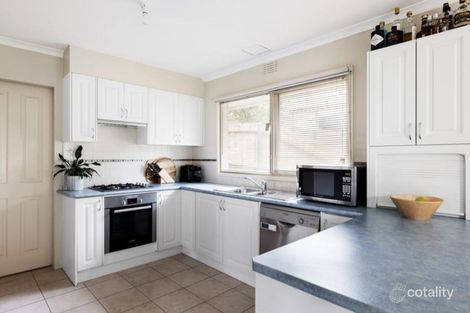 Property photo of 30 Blaxland Avenue Frankston South VIC 3199