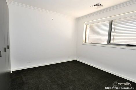 Property photo of 2/149 Gurwood Street Wagga Wagga NSW 2650