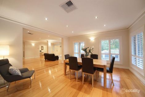 Property photo of 24-26 Mackie Road Bentleigh East VIC 3165