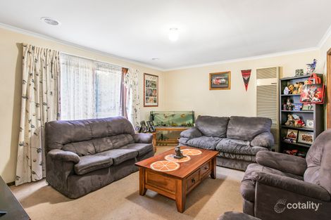 Property photo of 38 Collins Crescent Berwick VIC 3806