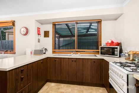 Property photo of 38 Collins Crescent Berwick VIC 3806