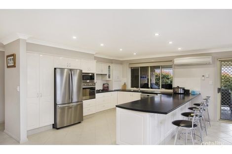 Property photo of 12 Windward Crescent Gwandalan NSW 2259