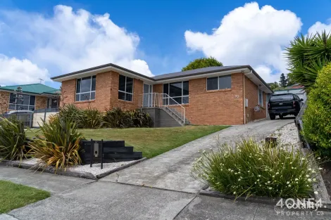 97 Branscombe Rd, Claremont, TAS 7011