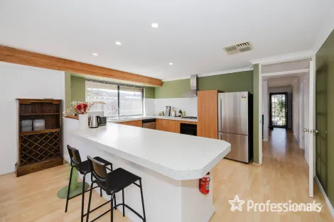 Property photo of 5 Leopold Turn Ellenbrook WA 6069