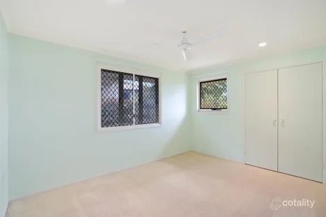 Property photo of 156 McFarlane Drive Kanimbla QLD 4870