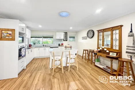 Property photo of 27 Moonah Street Dubbo NSW 2830