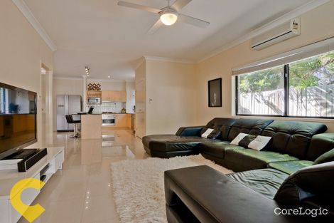 Property photo of 39 Kentville Street Mitchelton QLD 4053