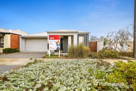 Property photo of 14 Gouldian Circuit Alkimos WA 6038