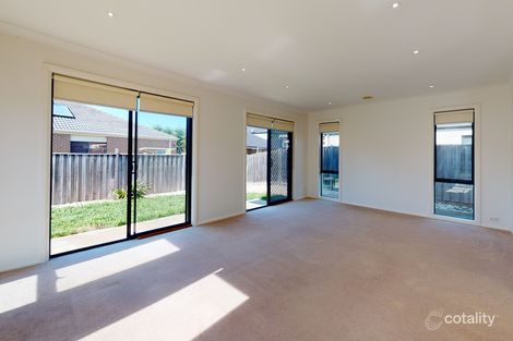 Property photo of 17 Mimosa Way Burnside Heights VIC 3023