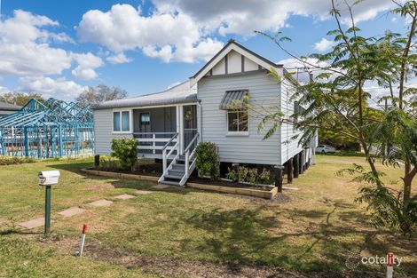 Property photo of 20 River Road Bundamba QLD 4304