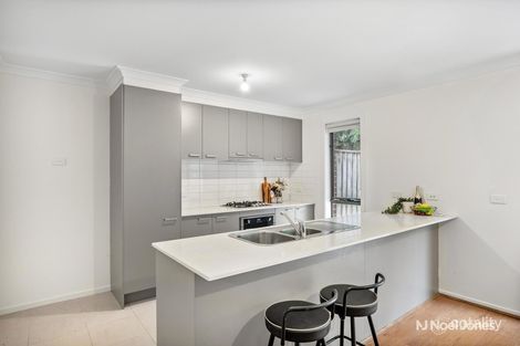 Property photo of 2 Dianella Lane Croydon VIC 3136