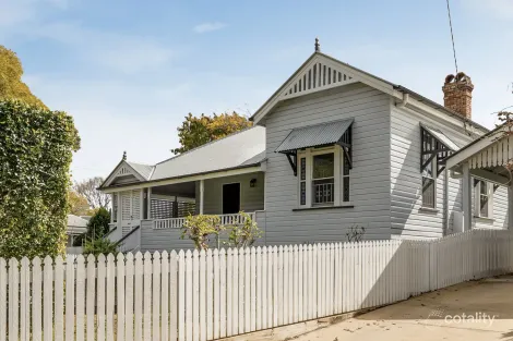 95 Bridge St, Mount Lofty, QLD 4350