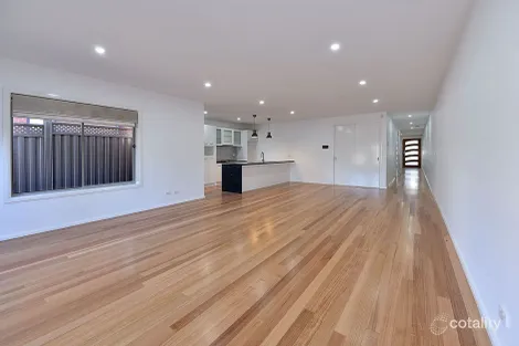 9a Medfield Ave, Avondale Heights, VIC 3034