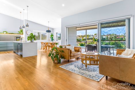 Property photo of 48 Wirrana Circuit Forster NSW 2428