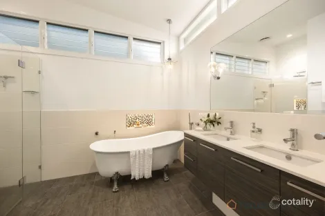 Property photo of 76 Gilruth Road Kenmore QLD 4069