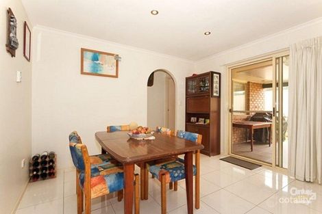 Property photo of 2 Violet Court Bongaree QLD 4507