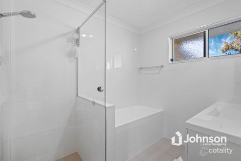 Property photo of 49 Bates Drive Birkdale QLD 4159