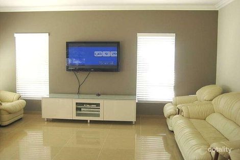 Property photo of 22 Tawmii Place Castle Hill NSW 2154