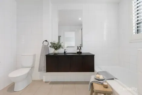 Property photo of 4/3 Ormond Esplanade Elwood VIC 3184