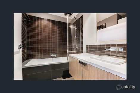 Property photo of 8 Windward Lane Cranbourne West VIC 3977