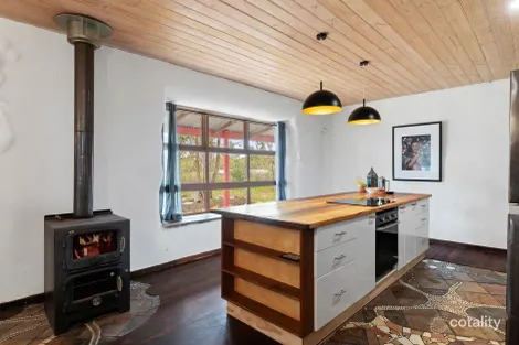 Property photo of 52 Doolan Crescent Heathcote VIC 3523