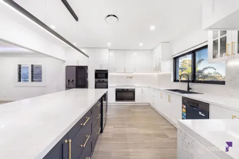 Property photo of 66 Sturt Avenue Georges Hall NSW 2198
