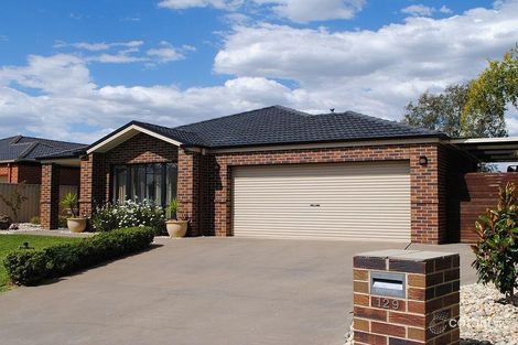 Property photo of 129 Parkside Drive Shepparton VIC 3630