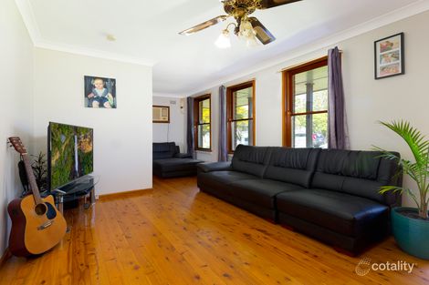 Property photo of 2 Camira Street Koonawarra NSW 2530