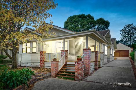 Property photo of 11 Athelstane Grove Ivanhoe VIC 3079