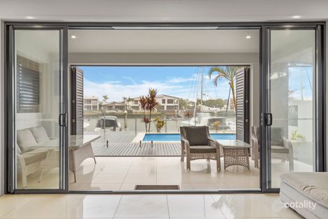 36 Harbour Rise, Hope Island, QLD 4212