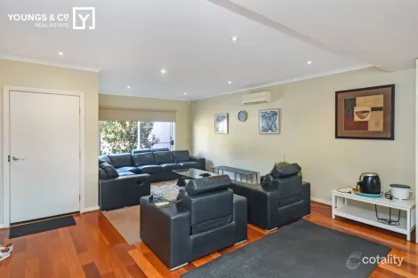 Property photo of 2 Salamander Terrace Shepparton VIC 3630