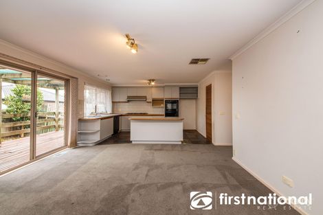 Property photo of 1/2 Redgum Place Narre Warren VIC 3805