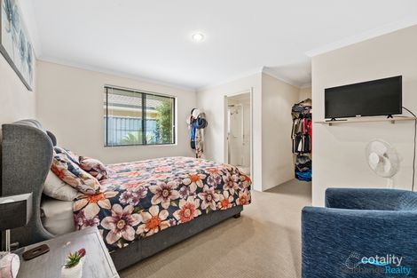 Property photo of 30 Gingerale Circle Byford WA 6122