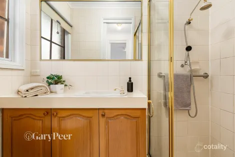 Property photo of 1/12 Omar Street Caulfield South VIC 3162