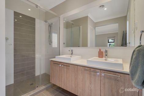 Property photo of 12 Aqua Rise Craigieburn VIC 3064