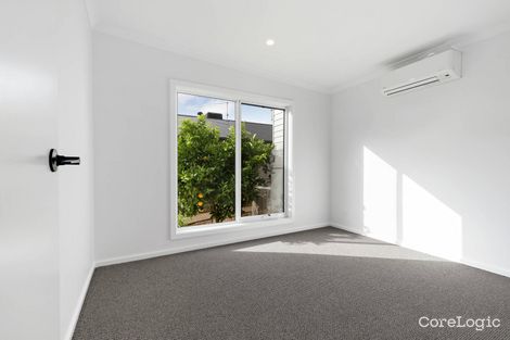 Property photo of 25 Wakool Avenue Rosebud VIC 3939