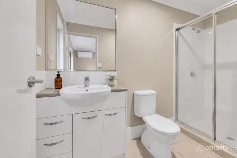 Property photo of 2/75 Reedmans Road Ormeau QLD 4208