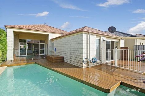 3 Windemere Cres, Varsity Lakes, QLD 4227