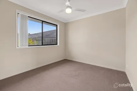Property photo of 2/75 Reedmans Road Ormeau QLD 4208