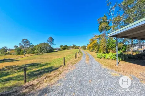 27 Samantha St, Redbank Plains, QLD 4301