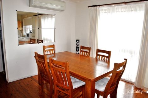 Property photo of 3 Daisy Place Macquarie Fields NSW 2564