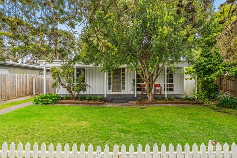 6 Cronulla Ct, Barwon Heads, VIC 3227