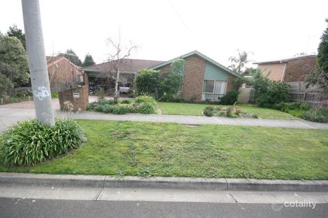 11 Rosemary Ave, Croydon Hills, VIC 3136