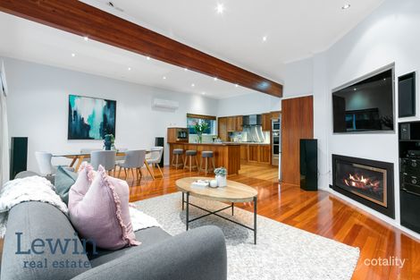 Property photo of 196 Centre Road Bentleigh VIC 3204