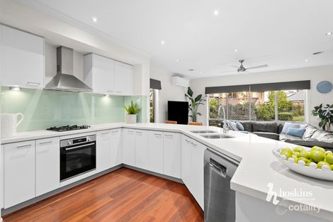Property photo of 11 Scurry Drive Croydon VIC 3136