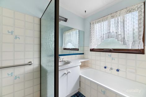 Property photo of 3 McGlinn Place Gowrie ACT 2904