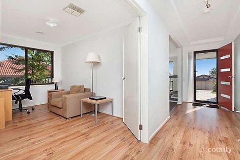 Property photo of 4 Discovery Court Hewett SA 5118